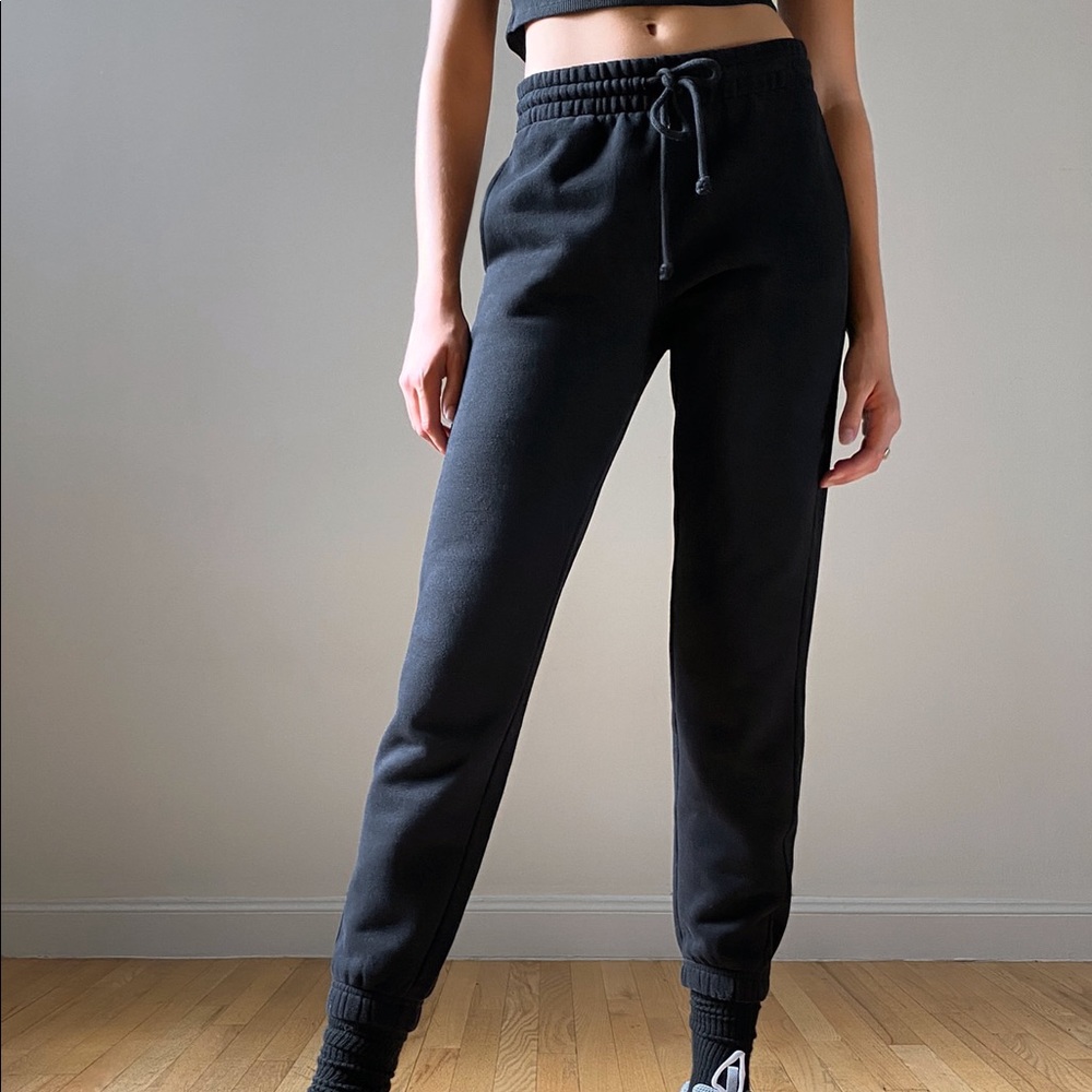 Tna Cozy af sweats